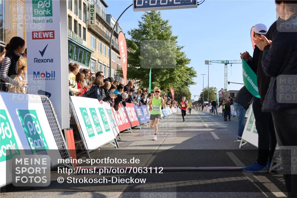 15.09.2024 - PSD Bank Halbmarathon Strokosch-Dieckow http://msf.ph/oto/7063112 15.09.2024 10:25:30 Ziel 7, 19, 66, 102, 165, 177 meine-sportfotos.de