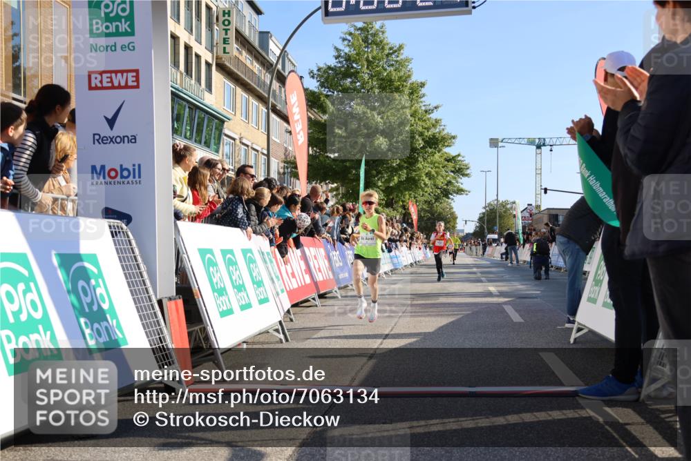 15.09.2024 - PSD Bank Halbmarathon Strokosch-Dieckow http://msf.ph/oto/7063134 15.09.2024 10:25:30 Ziel 7, 19, 66, 102, 165, 177 meine-sportfotos.de