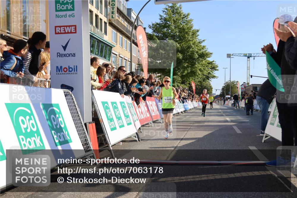 15.09.2024 - PSD Bank Halbmarathon Strokosch-Dieckow http://msf.ph/oto/7063178 15.09.2024 10:25:30 Ziel 7, 19, 66, 102, 165, 177 meine-sportfotos.de