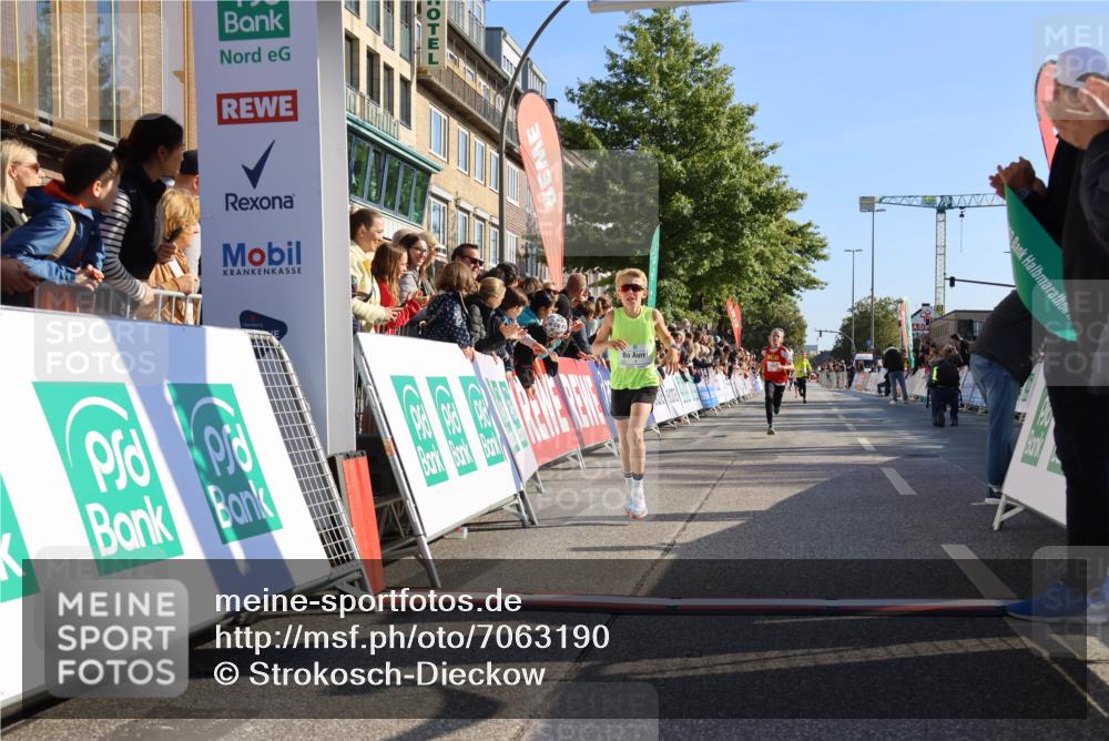 15.09.2024 - PSD Bank Halbmarathon Strokosch-Dieckow http://msf.ph/oto/7063190 15.09.2024 10:25:31 Ziel 7, 19, 66, 102, 165, 177 meine-sportfotos.de