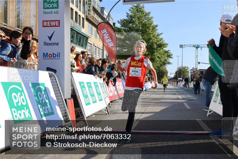 15.09.2024 - PSD Bank Halbmarathon Strokosch-Dieckow http://msf.ph/oto/7063332 15.09.2024 10:25:33 Ziel 7, 19, 66, 102, 177 meine-sportfotos.de