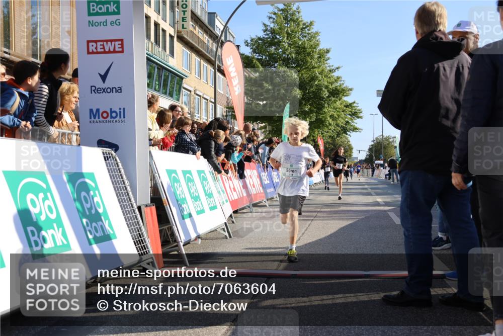 15.09.2024 - PSD Bank Halbmarathon Strokosch-Dieckow http://msf.ph/oto/7063604 15.09.2024 10:25:42 Ziel 7, 19, 36, 66, 110, 221, 238, 257 meine-sportfotos.de