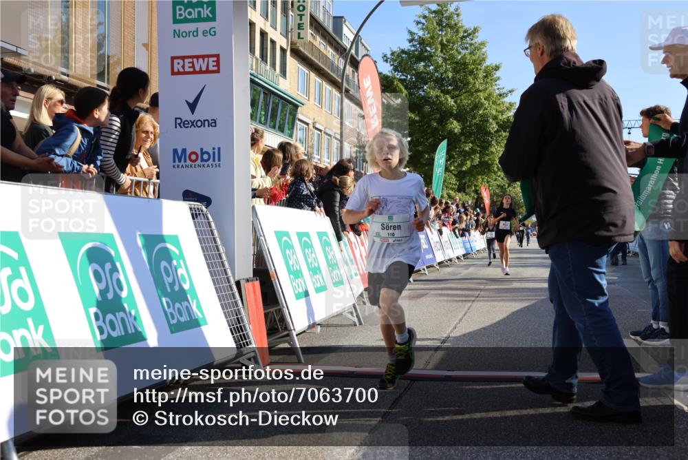 15.09.2024 - PSD Bank Halbmarathon Strokosch-Dieckow http://msf.ph/oto/7063700 15.09.2024 10:25:43 Ziel 7, 19, 36, 66, 110, 221, 238, 257 meine-sportfotos.de