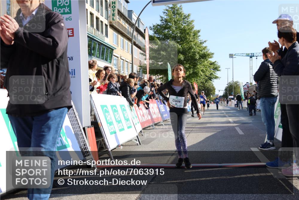 15.09.2024 - PSD Bank Halbmarathon Strokosch-Dieckow http://msf.ph/oto/7063915 15.09.2024 10:25:48 Ziel 36, 66, 110, 221, 238, 257, 300 meine-sportfotos.de