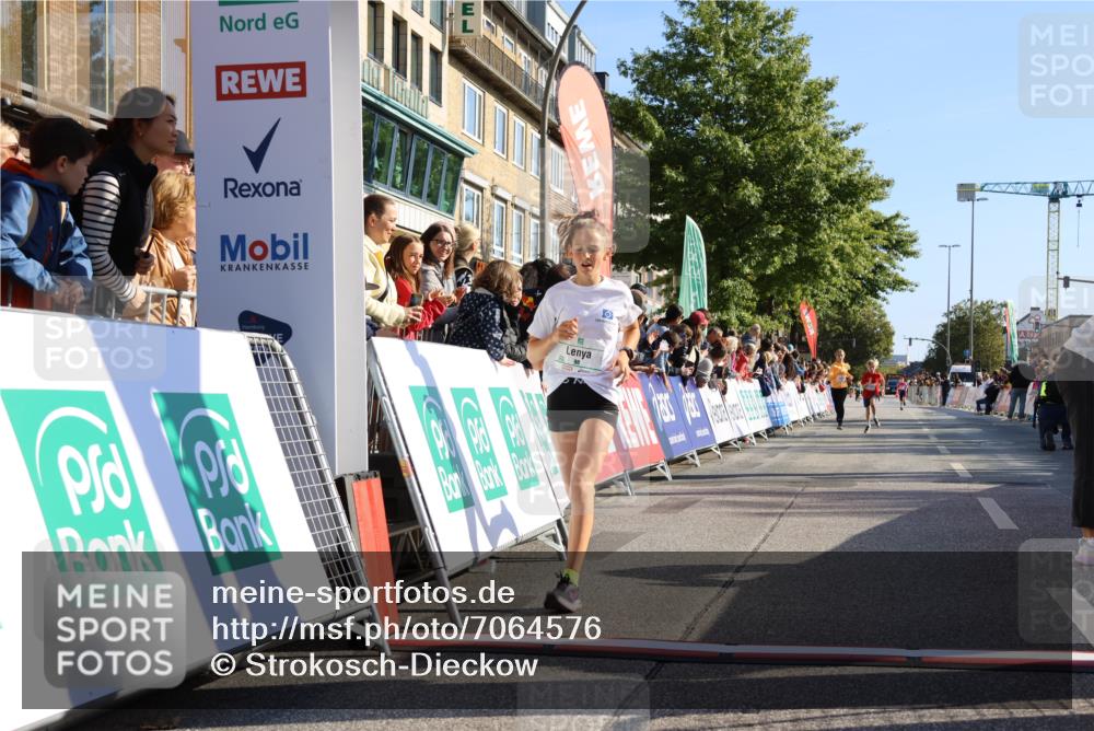 15.09.2024 - PSD Bank Halbmarathon Strokosch-Dieckow http://msf.ph/oto/7064576 15.09.2024 10:26:09 Ziel 20, 54, 98, 240, 248, 298 meine-sportfotos.de