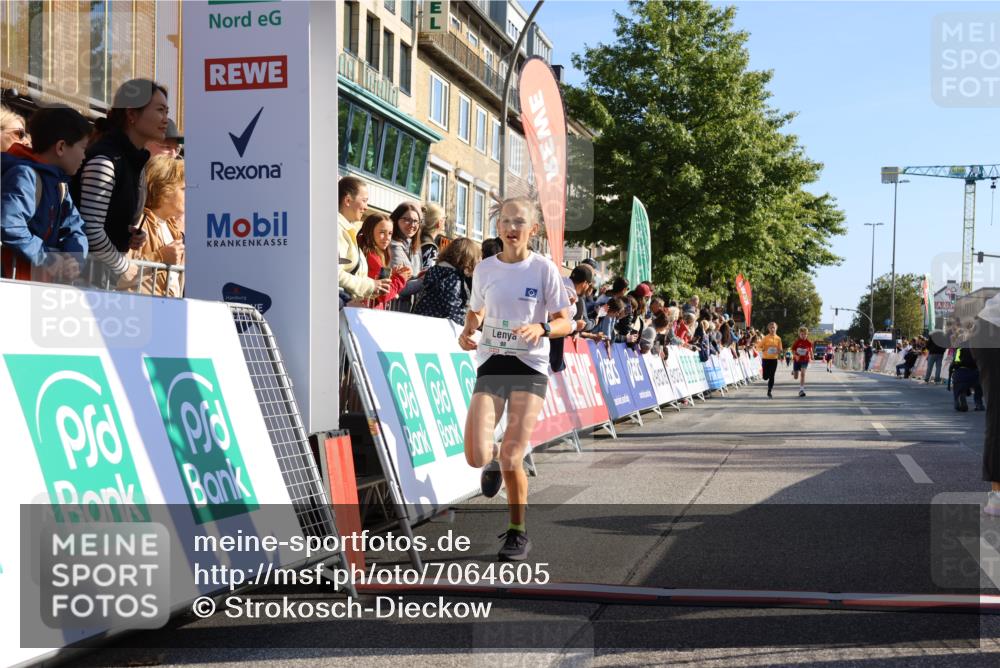 15.09.2024 - PSD Bank Halbmarathon Strokosch-Dieckow http://msf.ph/oto/7064605 15.09.2024 10:26:09 Ziel 20, 54, 98, 240, 248, 298 meine-sportfotos.de