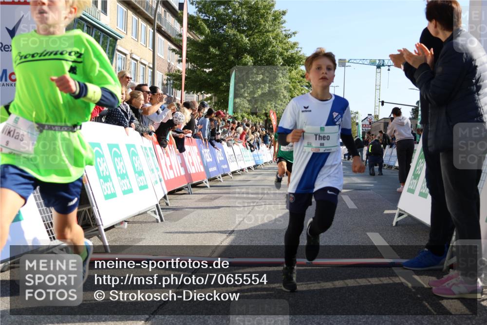 15.09.2024 - PSD Bank Halbmarathon Strokosch-Dieckow http://msf.ph/oto/7065554 15.09.2024 10:26:31 Ziel 9, 86, 88, 116, 118, 144, 181, 188, 200, 216, 242, 295 meine-sportfotos.de