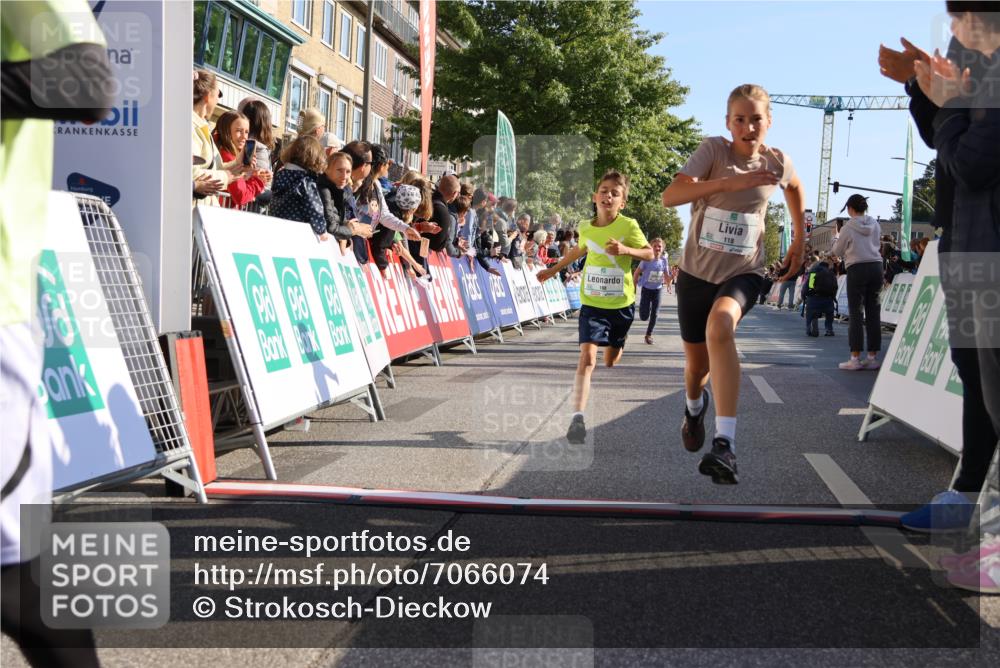 15.09.2024 - PSD Bank Halbmarathon Strokosch-Dieckow http://msf.ph/oto/7066074 15.09.2024 10:26:37 Ziel 9, 86, 88, 116, 118, 143, 144, 181, 188, 200, 216, 251, 295 meine-sportfotos.de