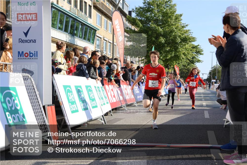 15.09.2024 - PSD Bank Halbmarathon Strokosch-Dieckow http://msf.ph/oto/7066298 15.09.2024 10:26:48 Ziel 118, 134, 143, 173, 188, 196, 209, 212, 229, 237, 251, 307 meine-sportfotos.de