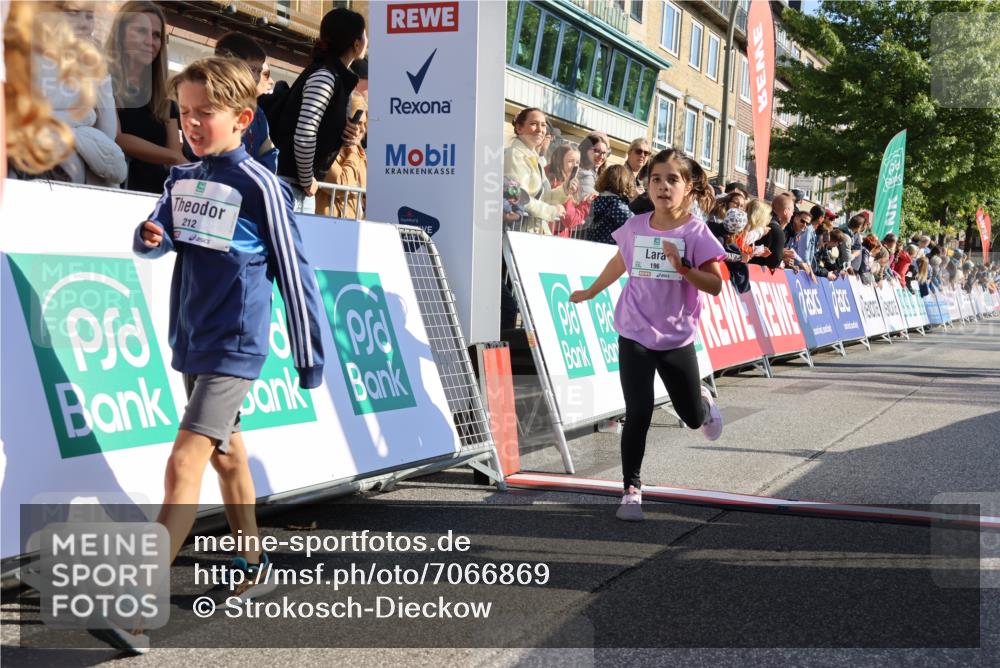 15.09.2024 - PSD Bank Halbmarathon Strokosch-Dieckow http://msf.ph/oto/7066869 15.09.2024 10:26:56 Ziel 134, 173, 196, 209, 212, 215, 229, 237, 284, 307 meine-sportfotos.de