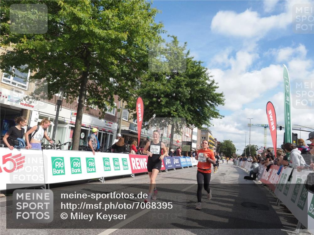 15.09.2024 - PSD Bank Halbmarathon Miley Keyser http://msf.ph/oto/7068395 15.09.2024 12:20:11 Ziel 2215, 2295, 2739, 3085, 3152, 3440, 3540 meine-sportfotos.de