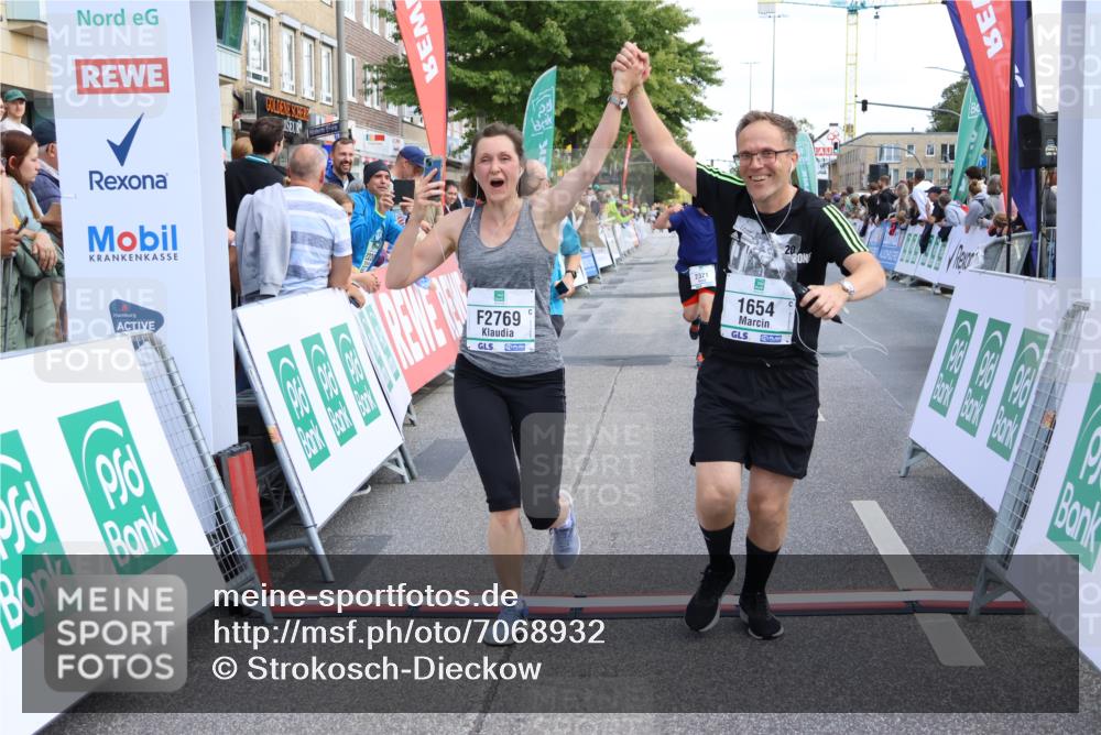 15.09.2024 - PSD Bank Halbmarathon Strokosch-Dieckow http://msf.ph/oto/7068932 15.09.2024 12:22:20 Ziel 1654, 2321, 2457, 2689, 2769, 3025, 3230 meine-sportfotos.de