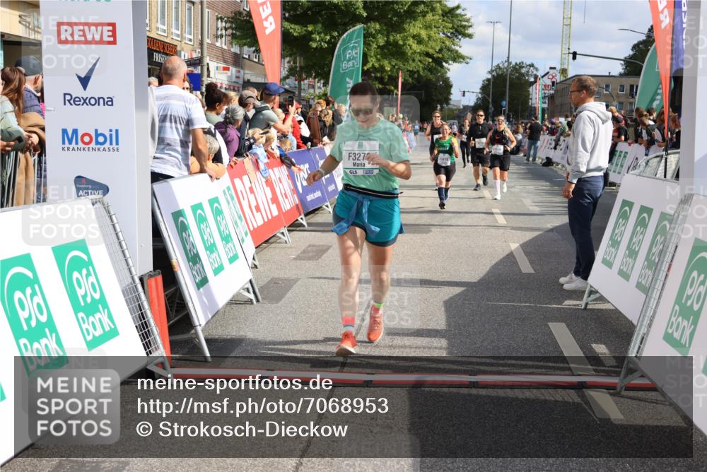 15.09.2024 - PSD Bank Halbmarathon Strokosch-Dieckow http://msf.ph/oto/7068953 15.09.2024 12:31:19 Ziel 2259, 2261, 2858, 3211, 3279, 3312, 3414, 3416, 3542 meine-sportfotos.de