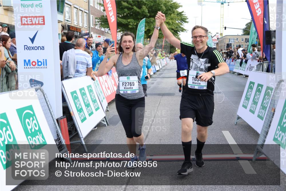 15.09.2024 - PSD Bank Halbmarathon Strokosch-Dieckow http://msf.ph/oto/7068956 15.09.2024 12:22:21 Ziel 1654, 2321, 2457, 2689, 2769, 3025, 3230 meine-sportfotos.de