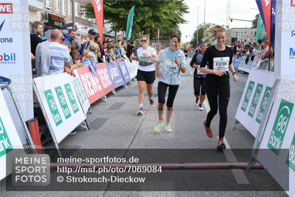 15.09.2024 - PSD Bank Halbmarathon Strokosch-Dieckow http://msf.ph/oto/7069084 15.09.2024 12:22:45 Ziel 836, 2862, 3018, 3036, 3299, 3304 meine-sportfotos.de