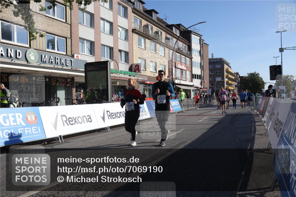 15.09.2024 - PSD Bank Halbmarathon Michael Strokosch http://msf.ph/oto/7069190 15.09.2024 09:45:00 Ziel  meine-sportfotos.de