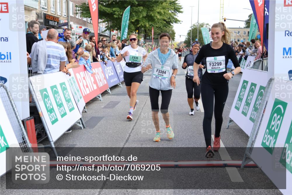 15.09.2024 - PSD Bank Halbmarathon Strokosch-Dieckow http://msf.ph/oto/7069205 15.09.2024 12:22:45 Ziel 836, 2862, 3018, 3036, 3299, 3304 meine-sportfotos.de