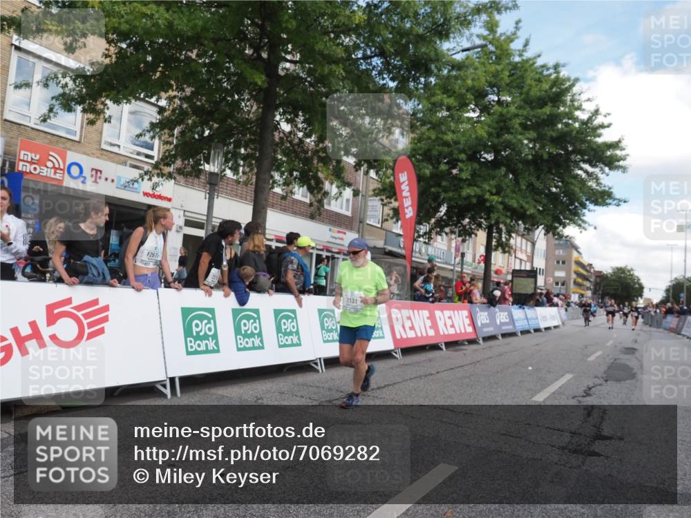 15.09.2024 - PSD Bank Halbmarathon Miley Keyser http://msf.ph/oto/7069282 15.09.2024 12:21:51 Ziel 2039, 2131, 2689, 2951, 3230, 3269, 3275, 3471 meine-sportfotos.de