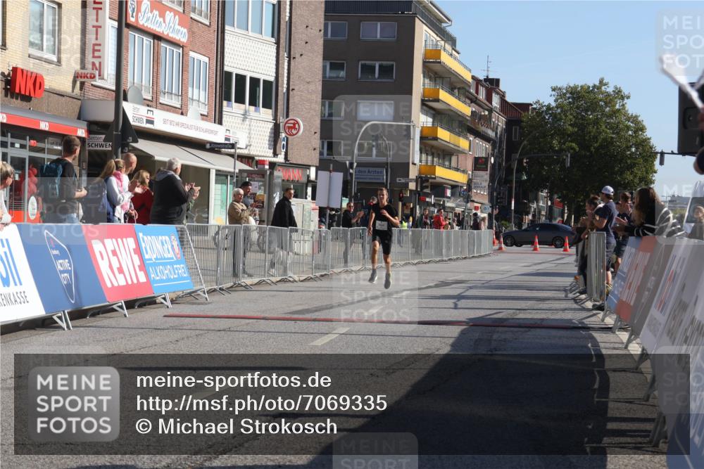 15.09.2024 - PSD Bank Halbmarathon Michael Strokosch http://msf.ph/oto/7069335 15.09.2024 10:24:12 Ziel 117 meine-sportfotos.de