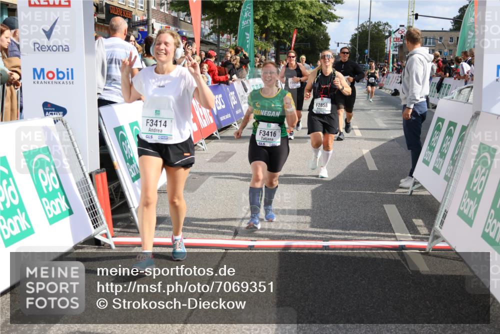 15.09.2024 - PSD Bank Halbmarathon Strokosch-Dieckow http://msf.ph/oto/7069351 15.09.2024 12:31:23 Ziel 1948, 2259, 2261, 2858, 3089, 3211, 3279, 3312, 3414, 3416, 3486, 3542 meine-sportfotos.de