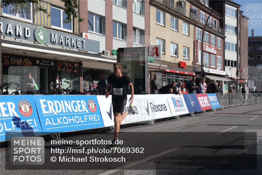 15.09.2024 - PSD Bank Halbmarathon Michael Strokosch http://msf.ph/oto/7069362 15.09.2024 10:24:16 Ziel 117 meine-sportfotos.de