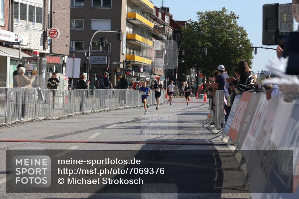 15.09.2024 - PSD Bank Halbmarathon Michael Strokosch http://msf.ph/oto/7069376 15.09.2024 10:24:46 Ziel 61, 211 meine-sportfotos.de