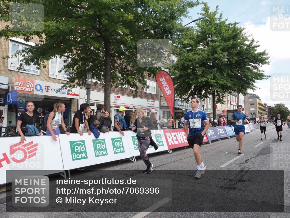 15.09.2024 - PSD Bank Halbmarathon Miley Keyser http://msf.ph/oto/7069396 15.09.2024 12:22:00 Ziel 1654, 2039, 2131, 2457, 2689, 2769, 3025, 3230, 3471 meine-sportfotos.de