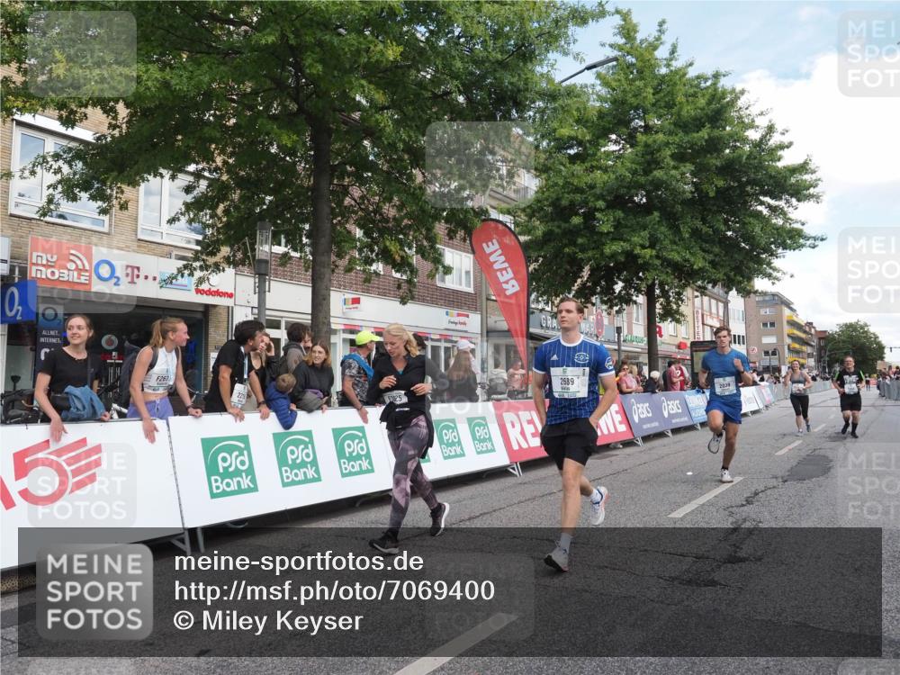 15.09.2024 - PSD Bank Halbmarathon Miley Keyser http://msf.ph/oto/7069400 15.09.2024 12:22:01 Ziel 1654, 2039, 2131, 2321, 2457, 2689, 2769, 3025, 3230, 3471 meine-sportfotos.de