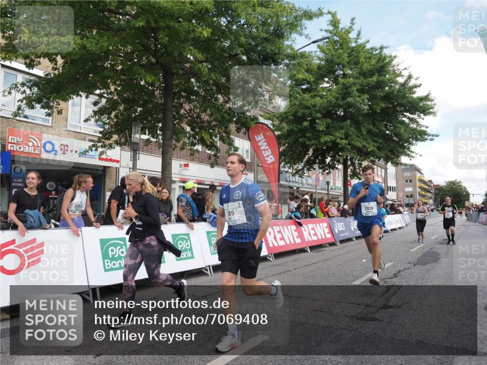 15.09.2024 - PSD Bank Halbmarathon Miley Keyser http://msf.ph/oto/7069408 15.09.2024 12:22:01 Ziel 1654, 2039, 2131, 2321, 2457, 2689, 2769, 3025, 3230, 3471 meine-sportfotos.de