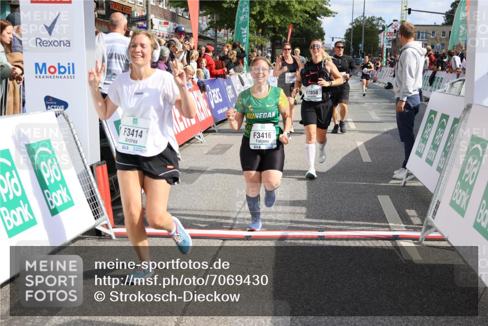 15.09.2024 - PSD Bank Halbmarathon Strokosch-Dieckow http://msf.ph/oto/7069430 15.09.2024 12:31:23 Ziel 1948, 2259, 2261, 2858, 3089, 3211, 3279, 3312, 3414, 3416, 3486, 3542 meine-sportfotos.de