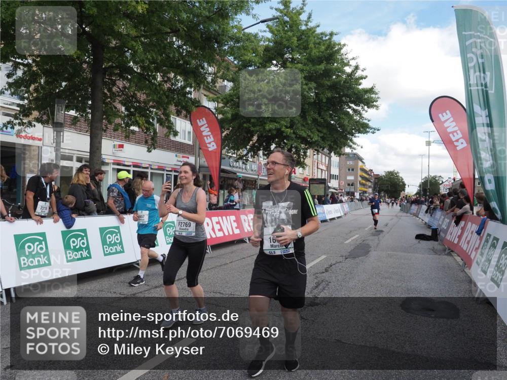 15.09.2024 - PSD Bank Halbmarathon Miley Keyser http://msf.ph/oto/7069469 15.09.2024 12:22:05 Ziel 1654, 2039, 2321, 2457, 2689, 2769, 3025, 3230, 3471 meine-sportfotos.de