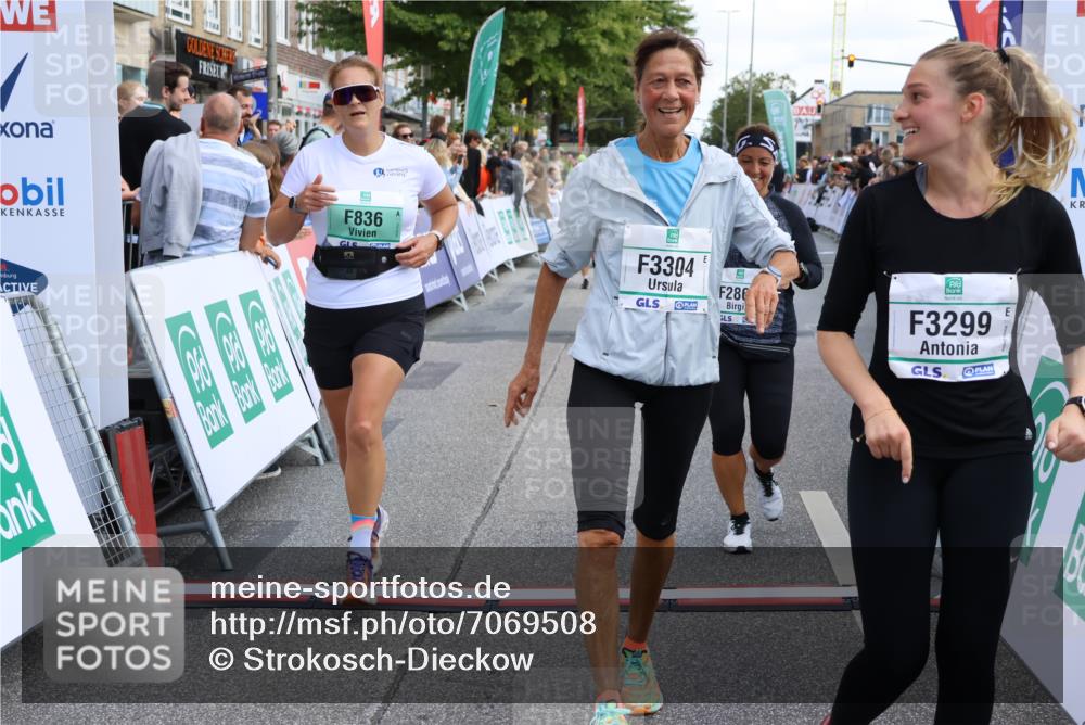 15.09.2024 - PSD Bank Halbmarathon Strokosch-Dieckow http://msf.ph/oto/7069508 15.09.2024 12:22:46 Ziel 836, 2862, 3018, 3036, 3299, 3304 meine-sportfotos.de