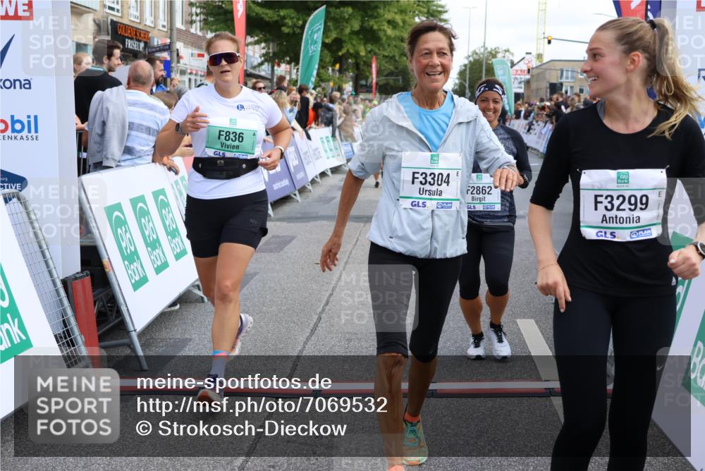 15.09.2024 - PSD Bank Halbmarathon Strokosch-Dieckow http://msf.ph/oto/7069532 15.09.2024 12:22:46 Ziel 836, 2862, 3018, 3036, 3299, 3304 meine-sportfotos.de