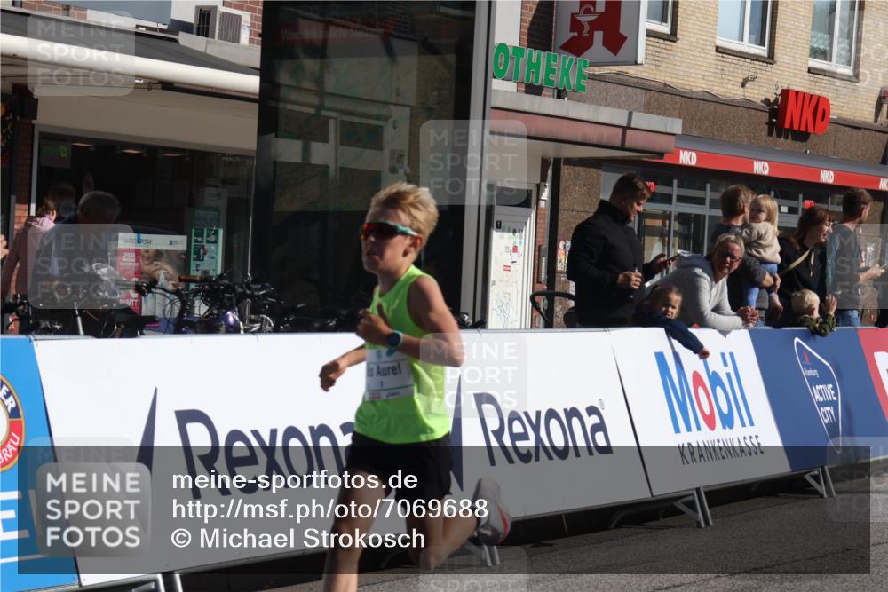 15.09.2024 - PSD Bank Halbmarathon Michael Strokosch http://msf.ph/oto/7069688 15.09.2024 10:25:17 Ziel 7, 19, 66, 102, 165, 177 meine-sportfotos.de