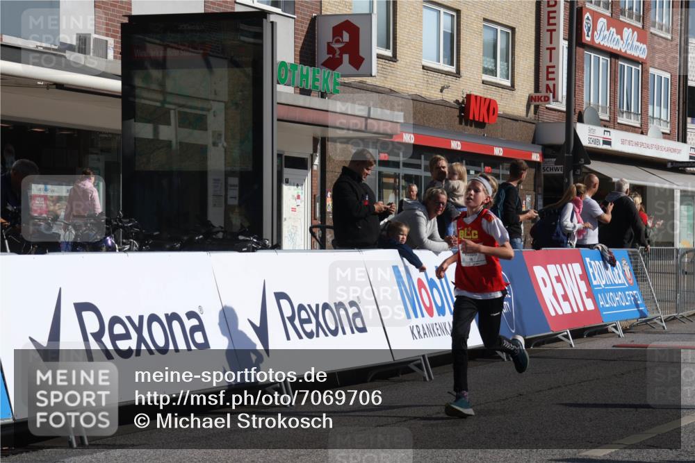 15.09.2024 - PSD Bank Halbmarathon Michael Strokosch http://msf.ph/oto/7069706 15.09.2024 10:25:19 Ziel 7, 19, 66, 102, 110, 165, 177 meine-sportfotos.de