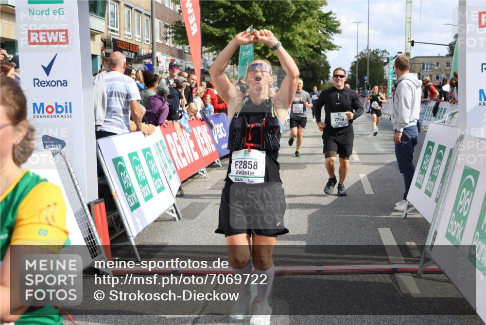 15.09.2024 - PSD Bank Halbmarathon Strokosch-Dieckow http://msf.ph/oto/7069722 15.09.2024 12:31:25 Ziel 1948, 2259, 2858, 3089, 3211, 3279, 3312, 3414, 3416, 3486, 3542 meine-sportfotos.de