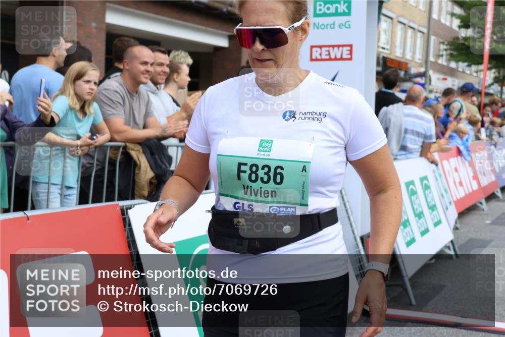 15.09.2024 - PSD Bank Halbmarathon Strokosch-Dieckow http://msf.ph/oto/7069726 15.09.2024 12:22:48 Ziel 836, 2862, 3018, 3036, 3127, 3282, 3299, 3304 meine-sportfotos.de