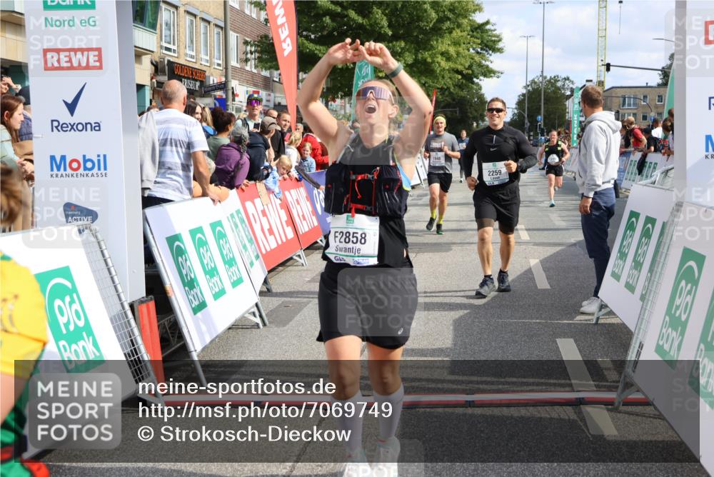 15.09.2024 - PSD Bank Halbmarathon Strokosch-Dieckow http://msf.ph/oto/7069749 15.09.2024 12:31:25 Ziel 1948, 2259, 2858, 3089, 3211, 3279, 3312, 3414, 3416, 3486, 3542 meine-sportfotos.de