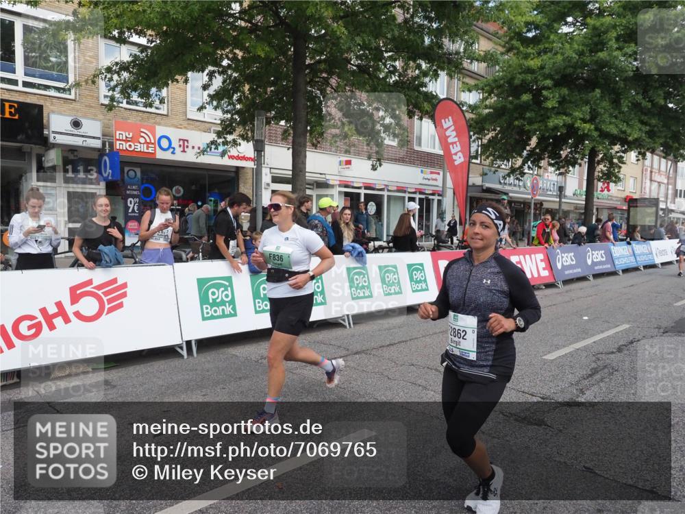 15.09.2024 - PSD Bank Halbmarathon Miley Keyser http://msf.ph/oto/7069765 15.09.2024 12:22:32 Ziel 836, 2862, 3018, 3036, 3127, 3282, 3299, 3304 meine-sportfotos.de