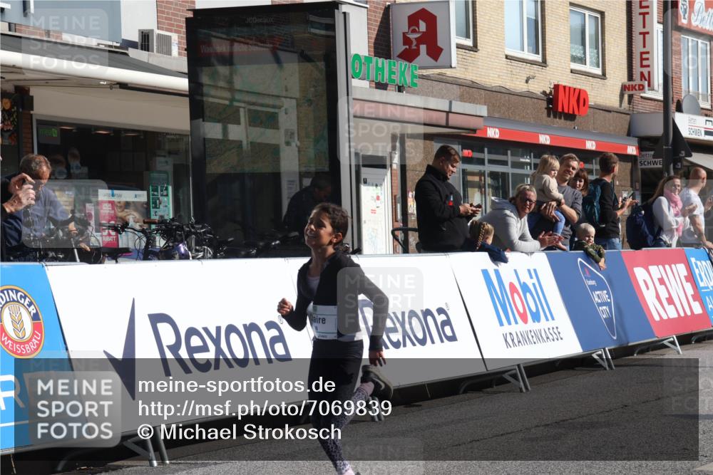15.09.2024 - PSD Bank Halbmarathon Michael Strokosch http://msf.ph/oto/7069839 15.09.2024 10:25:32 Ziel 19, 36, 66, 110, 221, 238, 248, 257, 300 meine-sportfotos.de