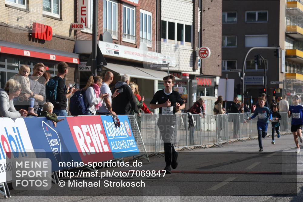 15.09.2024 - PSD Bank Halbmarathon Michael Strokosch http://msf.ph/oto/7069847 15.09.2024 10:25:34 Ziel 36, 66, 110, 221, 238, 248, 257, 300 meine-sportfotos.de