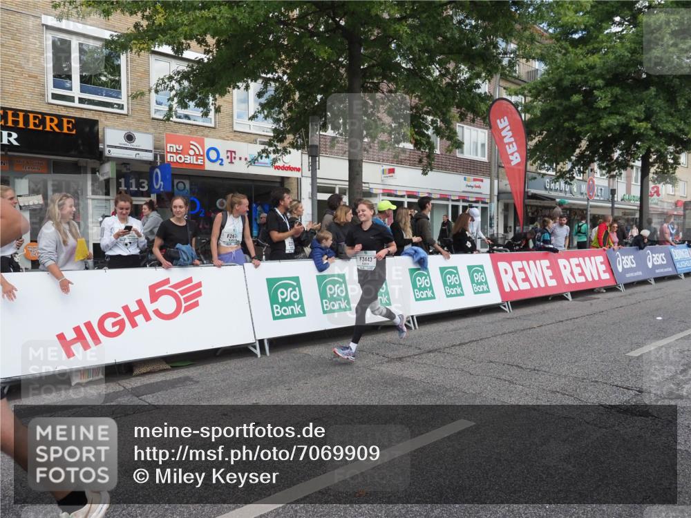 15.09.2024 - PSD Bank Halbmarathon Miley Keyser http://msf.ph/oto/7069909 15.09.2024 12:22:48 Ziel 2238, 3018, 3036, 3127, 3199, 3282, 3361, 3443 meine-sportfotos.de