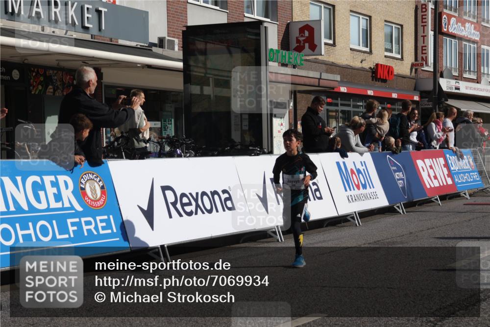 15.09.2024 - PSD Bank Halbmarathon Michael Strokosch http://msf.ph/oto/7069934 15.09.2024 10:25:41 Ziel 36, 54, 221, 238, 248, 257, 298, 300 meine-sportfotos.de