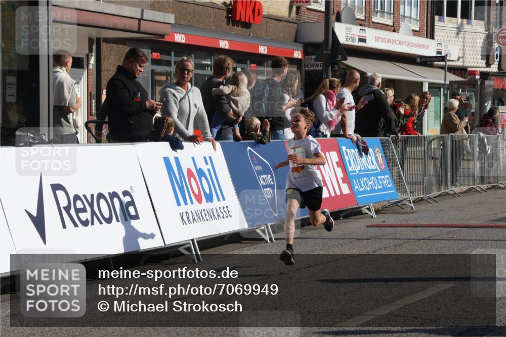 15.09.2024 - PSD Bank Halbmarathon Michael Strokosch http://msf.ph/oto/7069949 15.09.2024 10:25:43 Ziel 36, 54, 221, 238, 248, 298, 300 meine-sportfotos.de