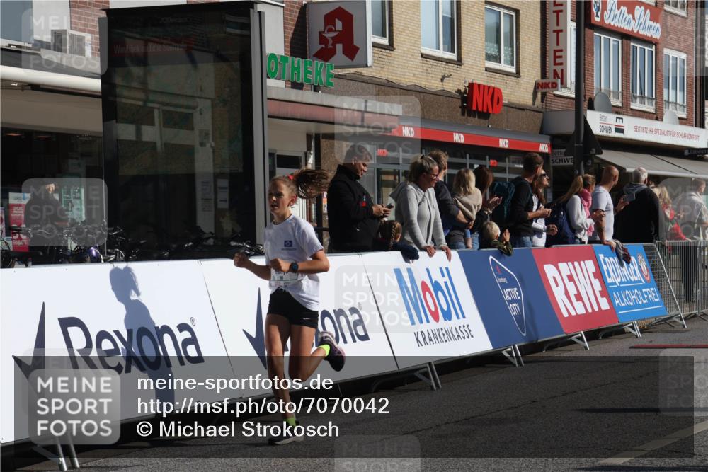 15.09.2024 - PSD Bank Halbmarathon Michael Strokosch http://msf.ph/oto/7070042 15.09.2024 10:25:54 Ziel 20, 54, 98, 240, 298 meine-sportfotos.de