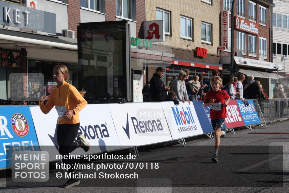 15.09.2024 - PSD Bank Halbmarathon Michael Strokosch http://msf.ph/oto/7070118 15.09.2024 10:26:00 Ziel 20, 54, 98, 240, 242 meine-sportfotos.de