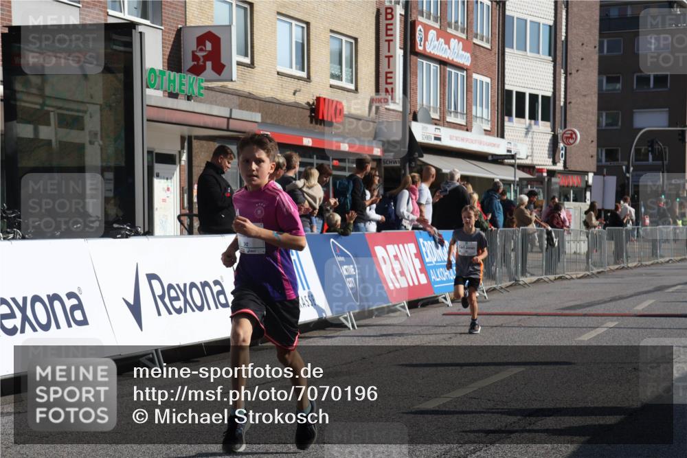 15.09.2024 - PSD Bank Halbmarathon Michael Strokosch http://msf.ph/oto/7070196 15.09.2024 10:26:09 Ziel 9, 20, 88, 144, 181, 240, 242, 295 meine-sportfotos.de