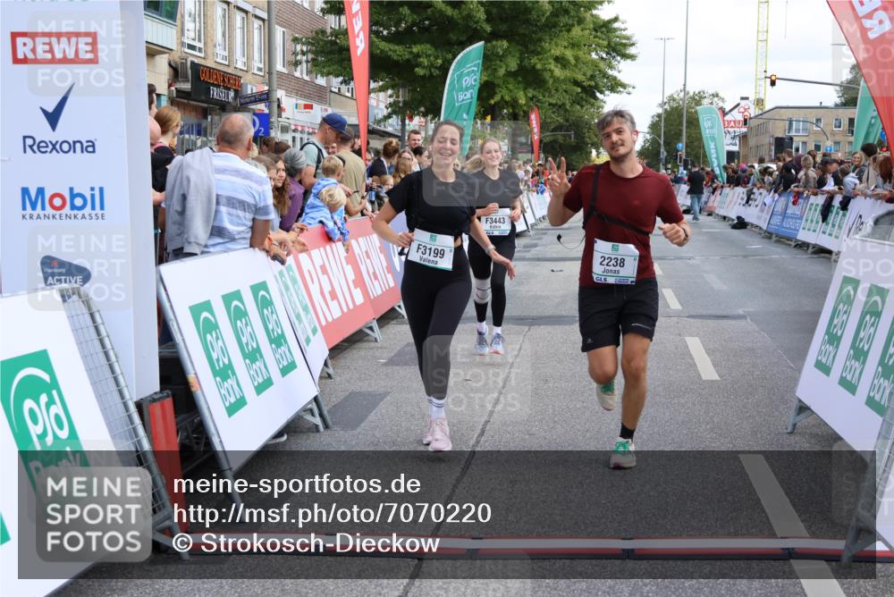 15.09.2024 - PSD Bank Halbmarathon Strokosch-Dieckow http://msf.ph/oto/7070220 15.09.2024 12:22:58 Ziel 836, 2238, 2862, 3018, 3036, 3127, 3199, 3282, 3304, 3443 meine-sportfotos.de
