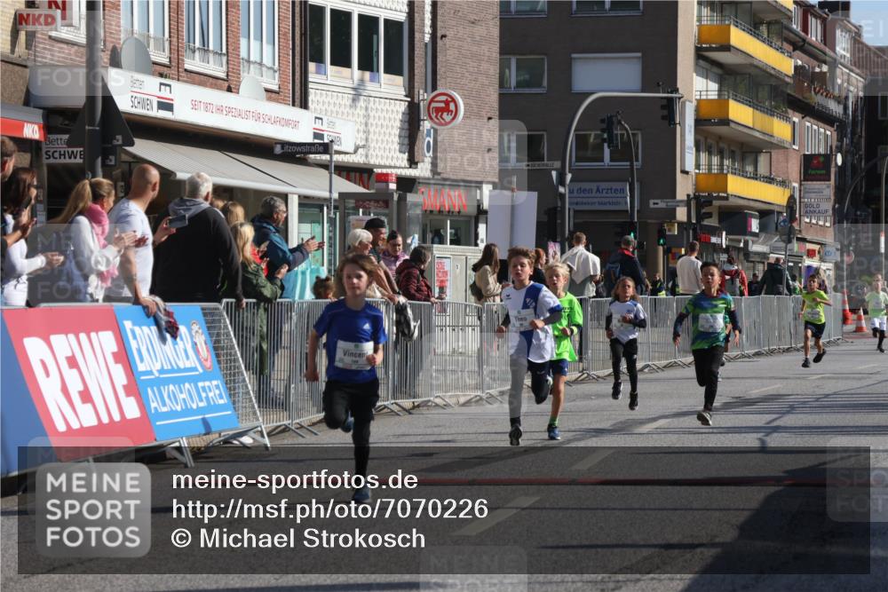 15.09.2024 - PSD Bank Halbmarathon Michael Strokosch http://msf.ph/oto/7070226 15.09.2024 10:26:13 Ziel 9, 86, 88, 144, 181, 188, 216, 242, 295 meine-sportfotos.de