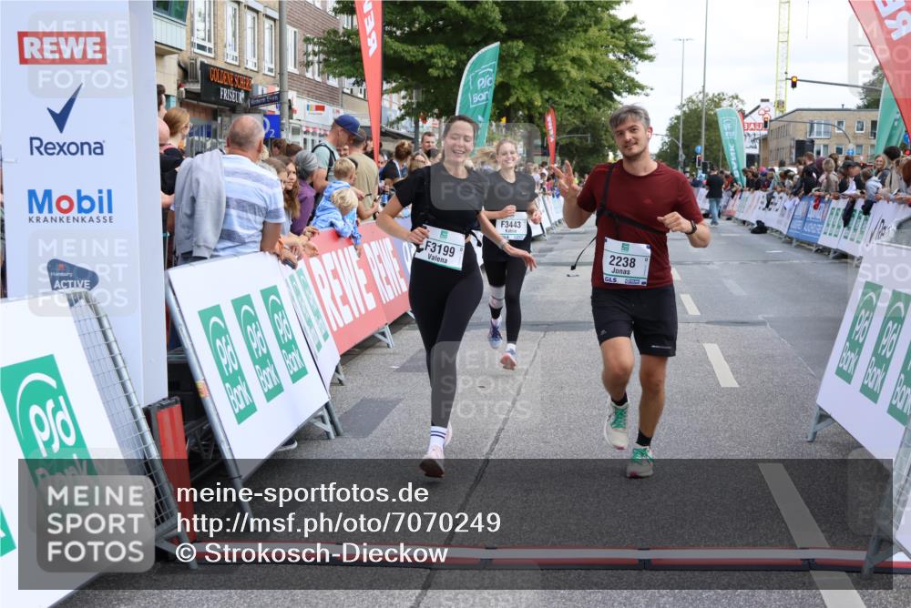 15.09.2024 - PSD Bank Halbmarathon Strokosch-Dieckow http://msf.ph/oto/7070249 15.09.2024 12:22:58 Ziel 836, 2238, 2862, 3018, 3036, 3127, 3199, 3282, 3304, 3443 meine-sportfotos.de